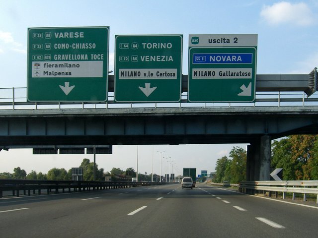 Za Milanem
