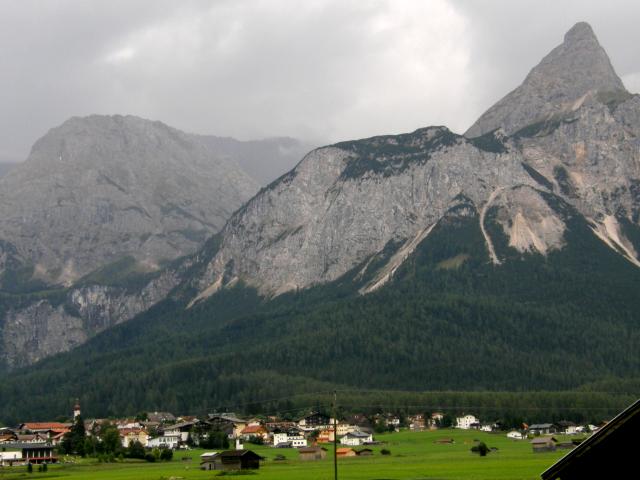 Alpsk vesnice (u Ehrwaldu)