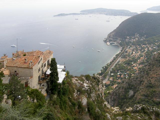 Pohled z Eze na Saint-Jean-Cap-Ferrat