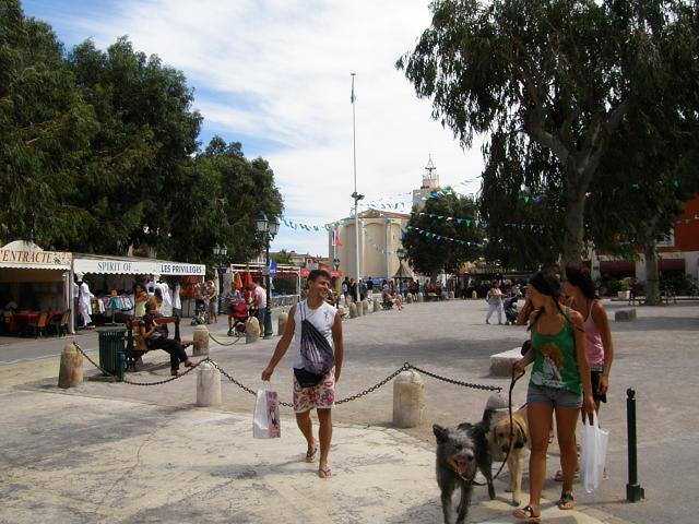 Port-Grimaud, nmst